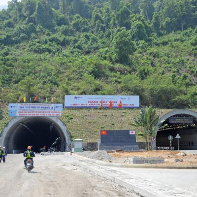 Ham Hai Van Mo Rong